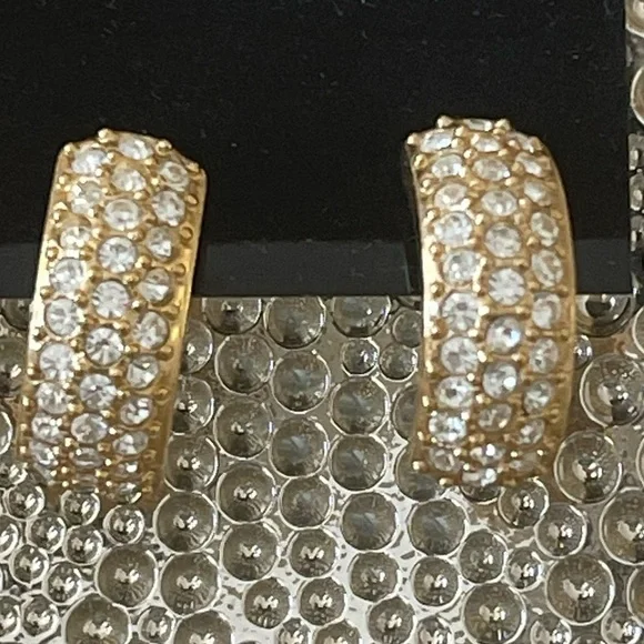 Vintage Roman Gold Tone And Crystal Earrings - Picture 2 of 14